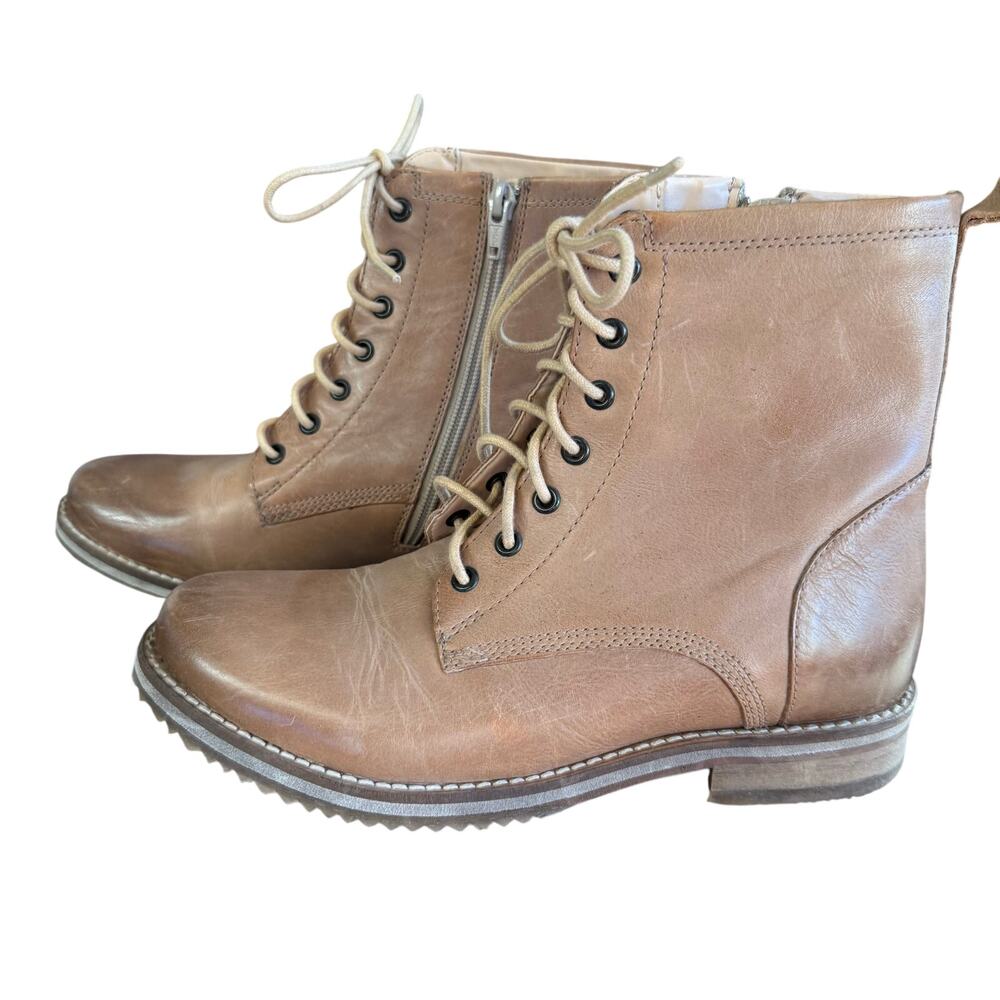 Crevo Boots Women's 7.5 Beige Leather Freya Zip Lace Up Ankle Combat Ombre